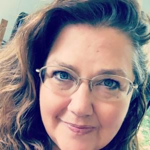 Meet your Posher, Connie